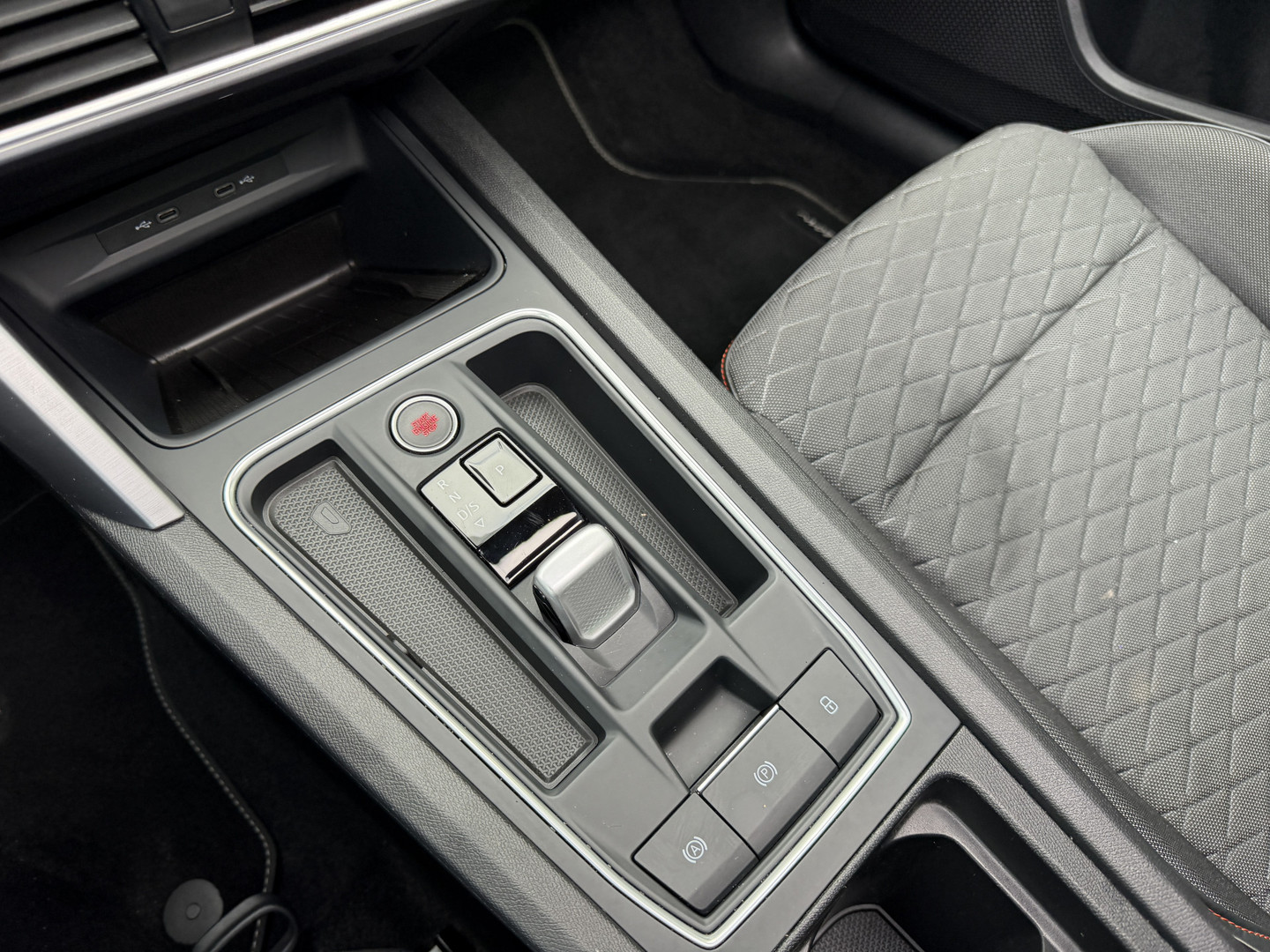 SEAT