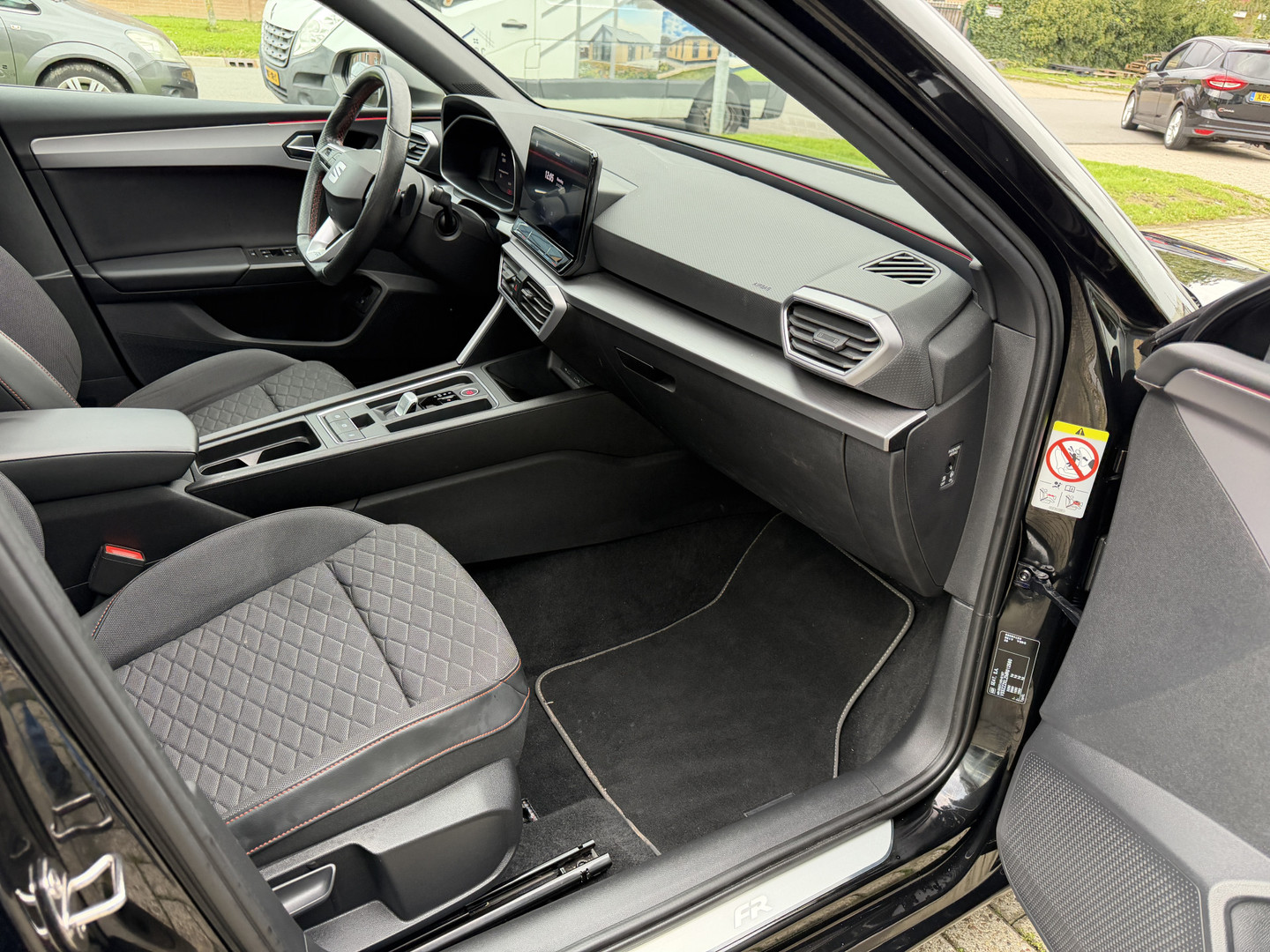 SEAT