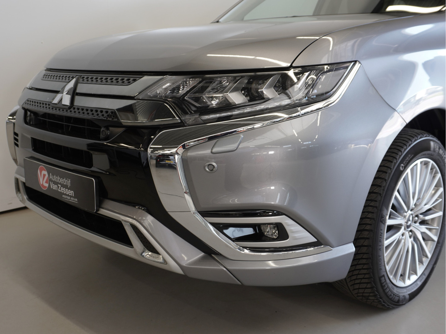 Mitsubishi Mitsubishi