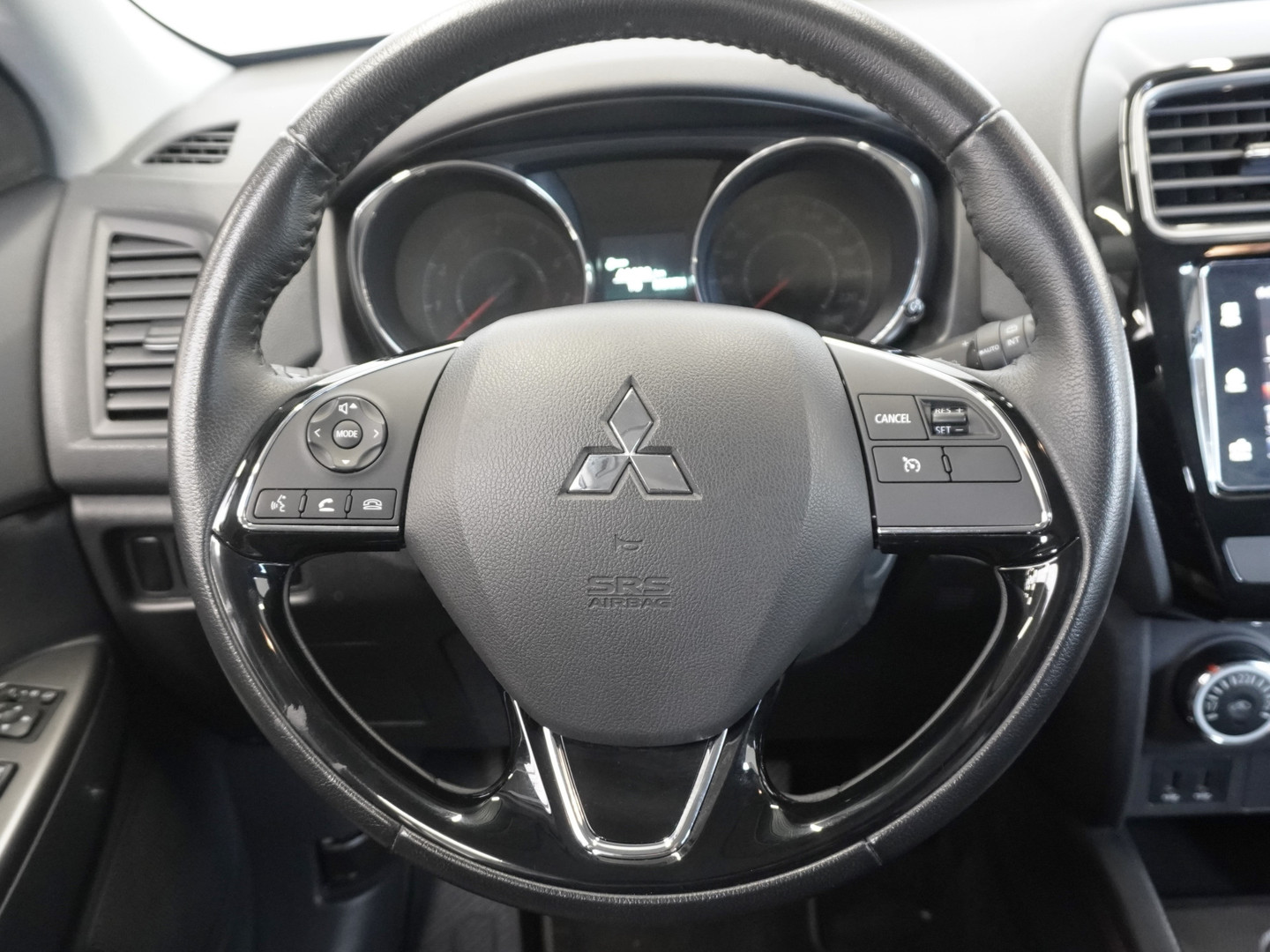 Mitsubishi Mitsubishi