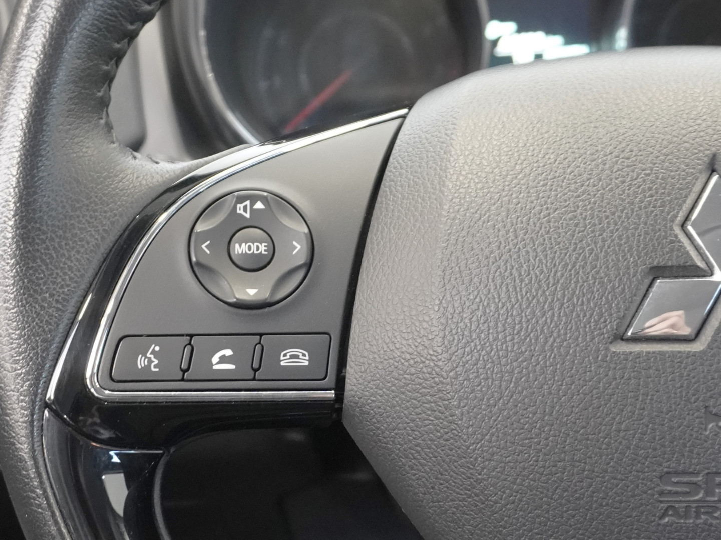 Mitsubishi Mitsubishi