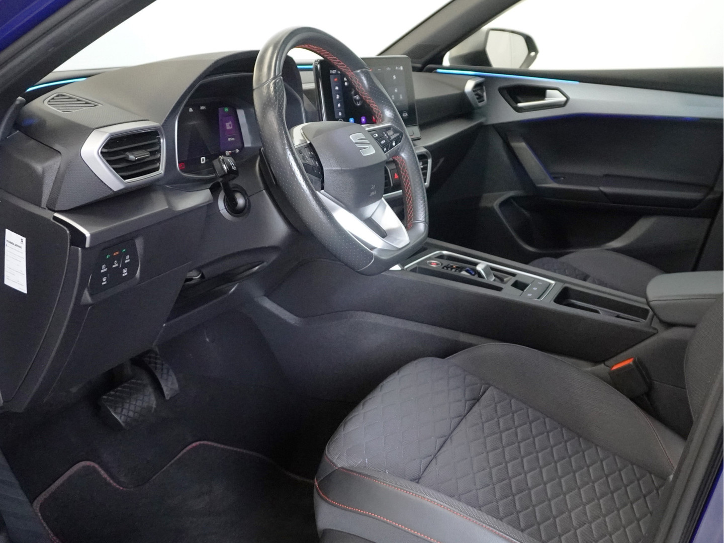 SEAT SEAT