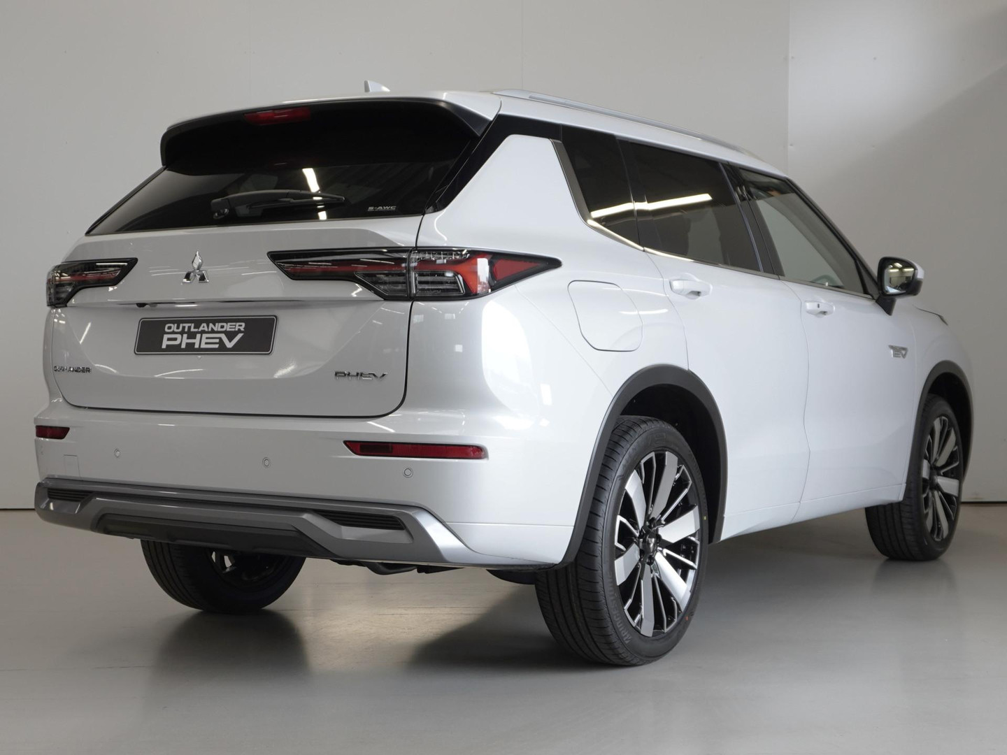 Mitsubishi Mitsubishi