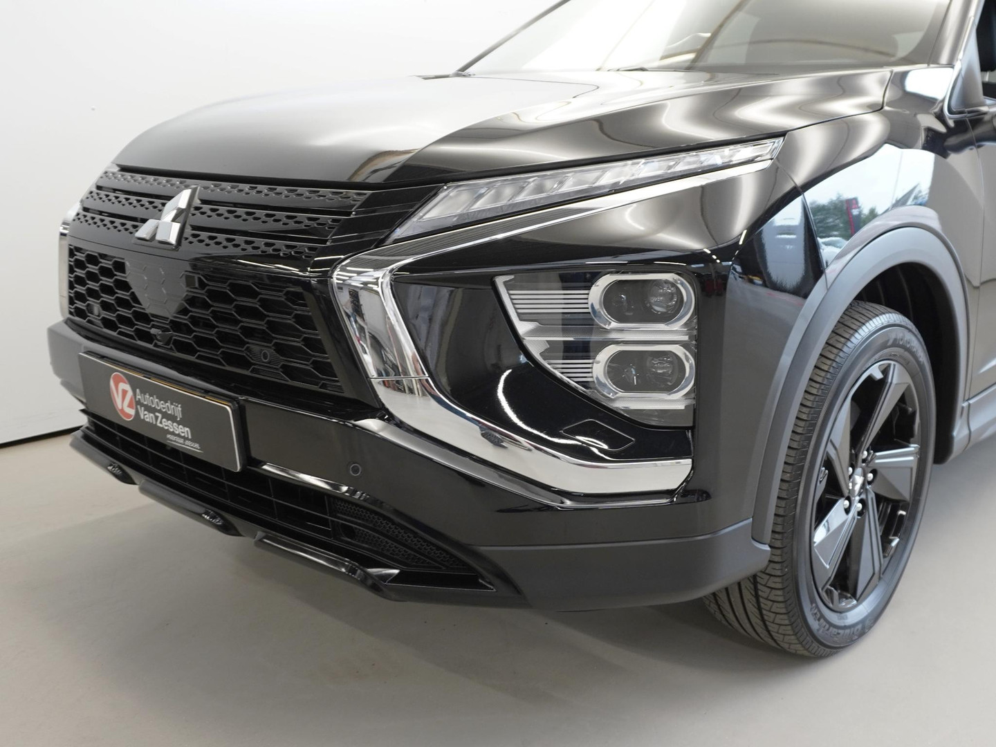Mitsubishi Mitsubishi