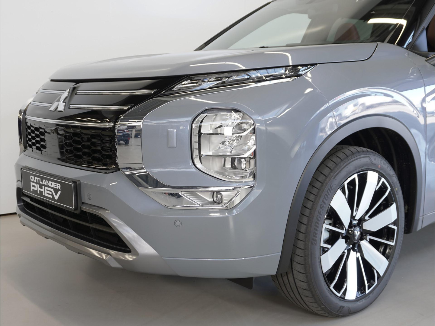 Mitsubishi Mitsubishi