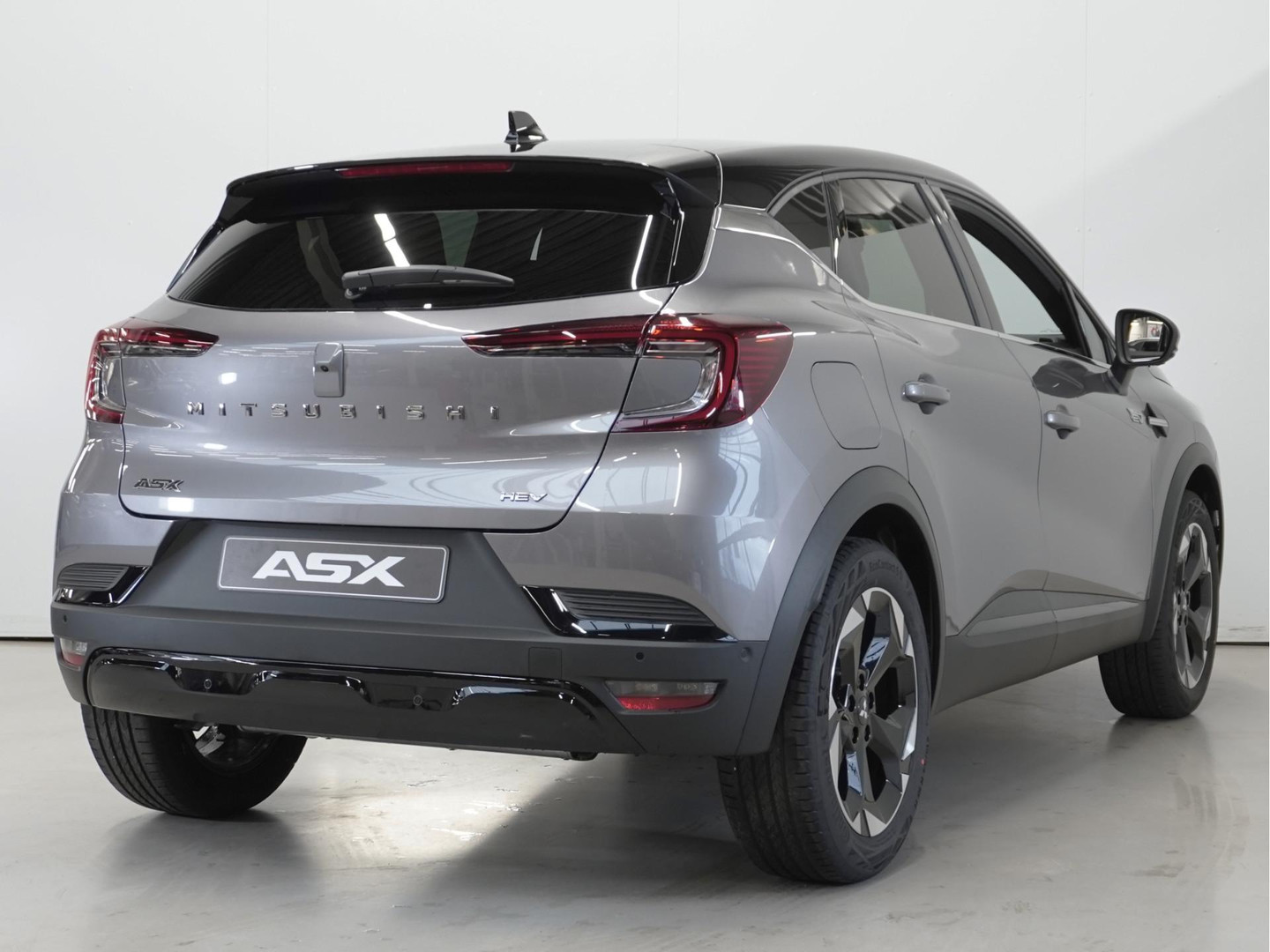 Mitsubishi Mitsubishi