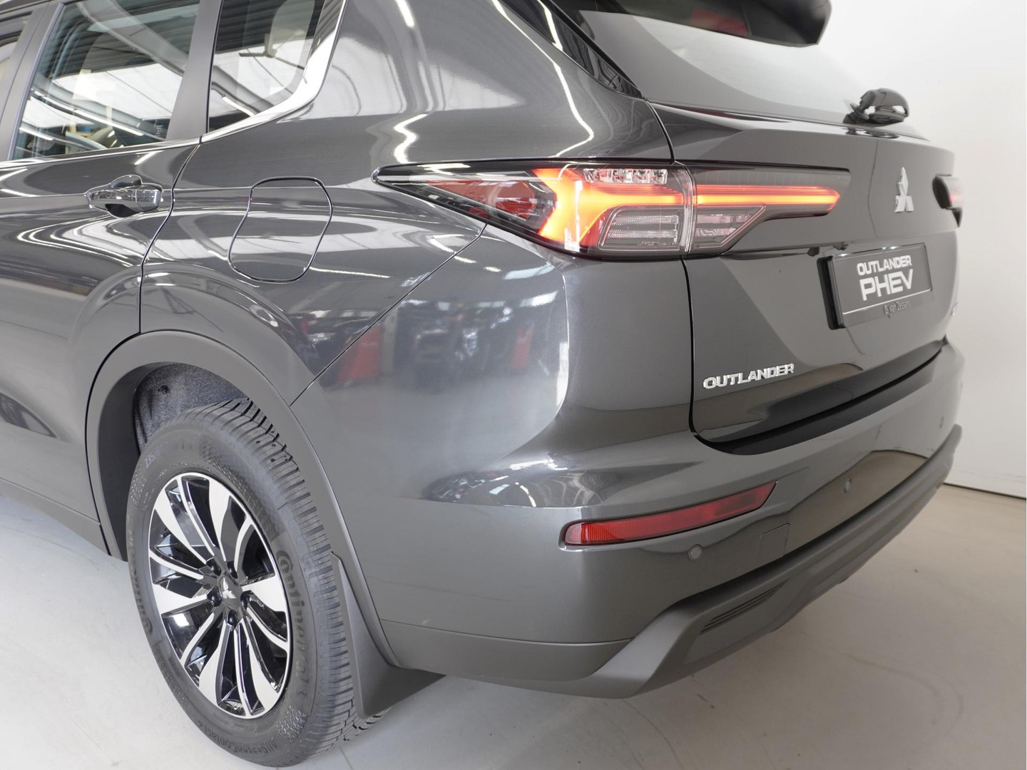 Mitsubishi Mitsubishi