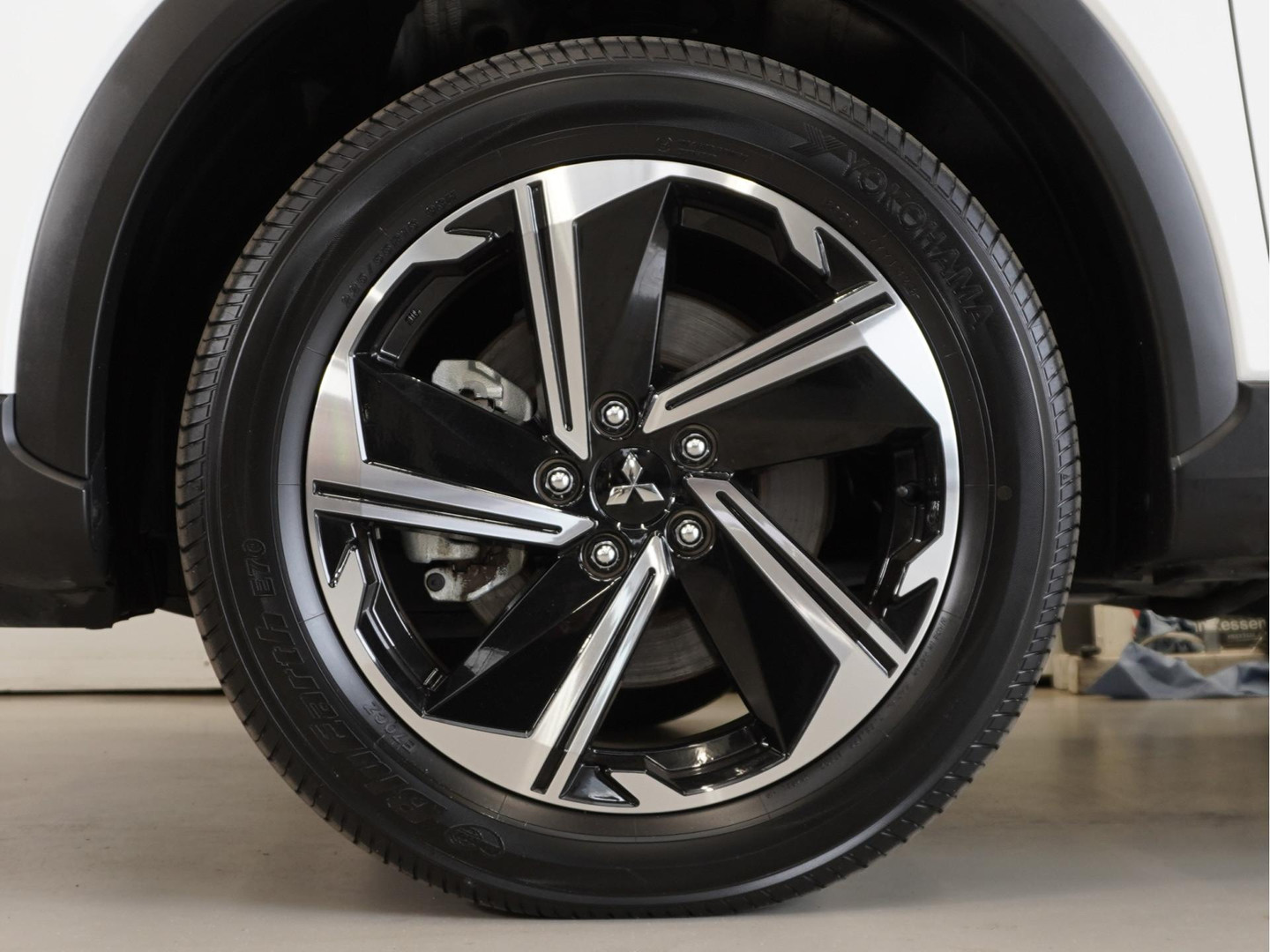 Mitsubishi Mitsubishi