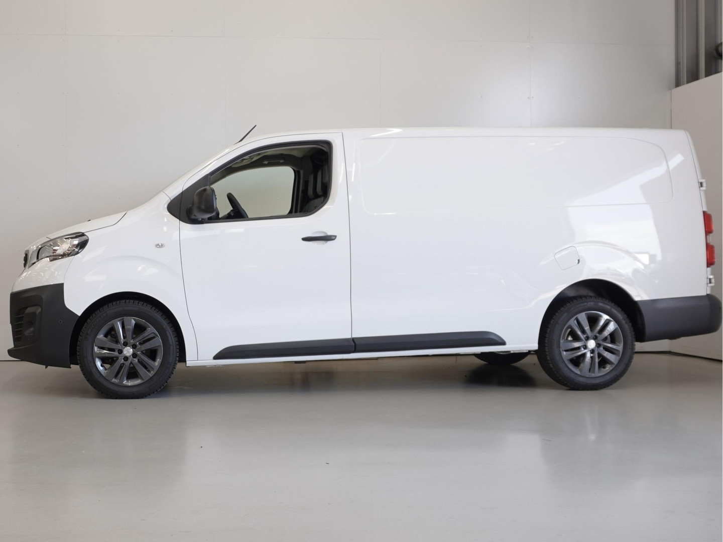 Peugeot Peugeot