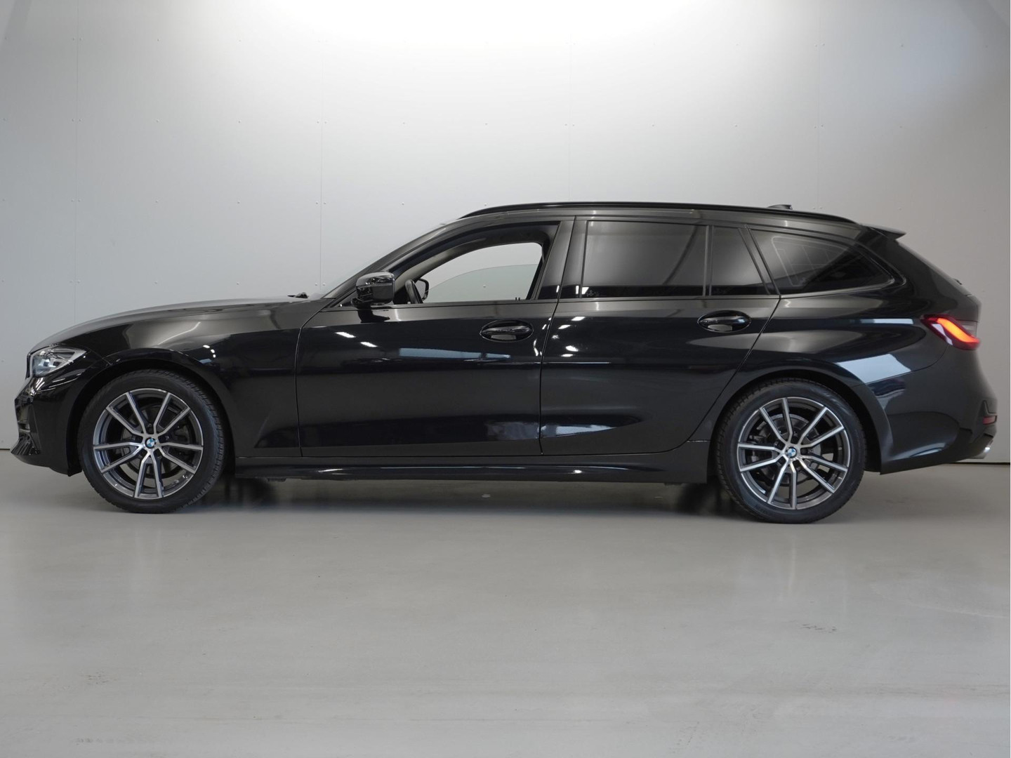 BMW BMW