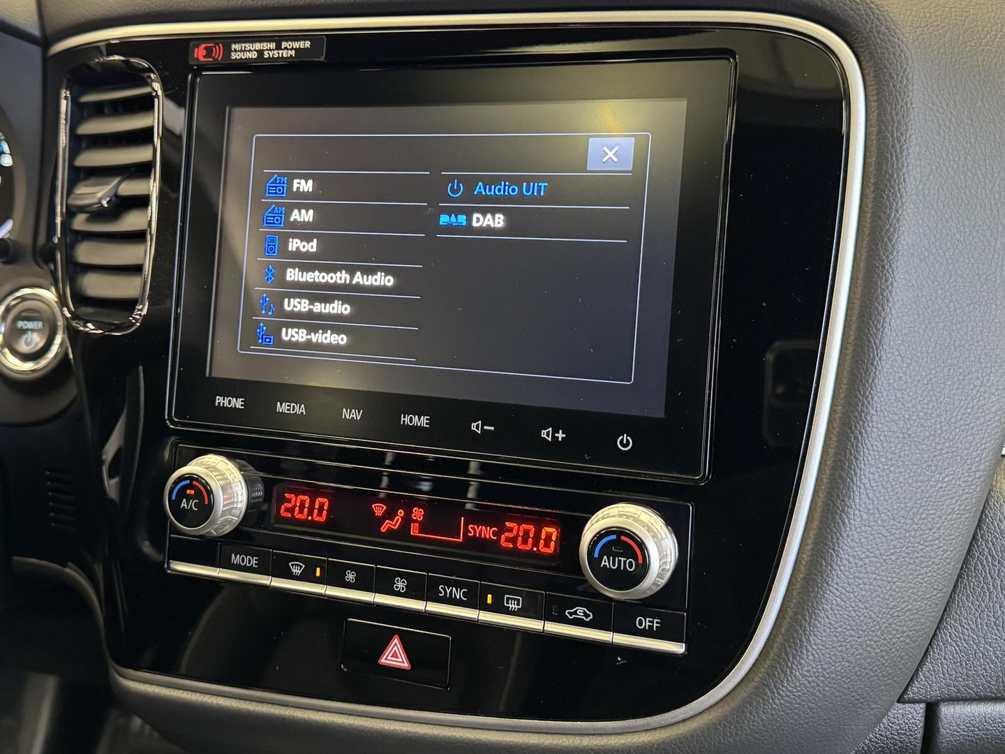 Mitsubishi Mitsubishi