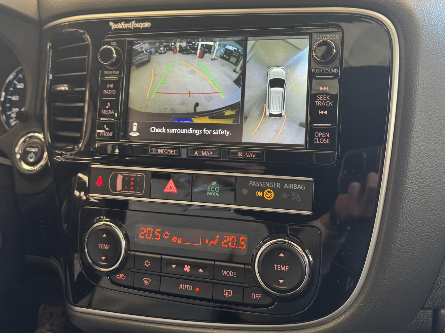 Mitsubishi Mitsubishi