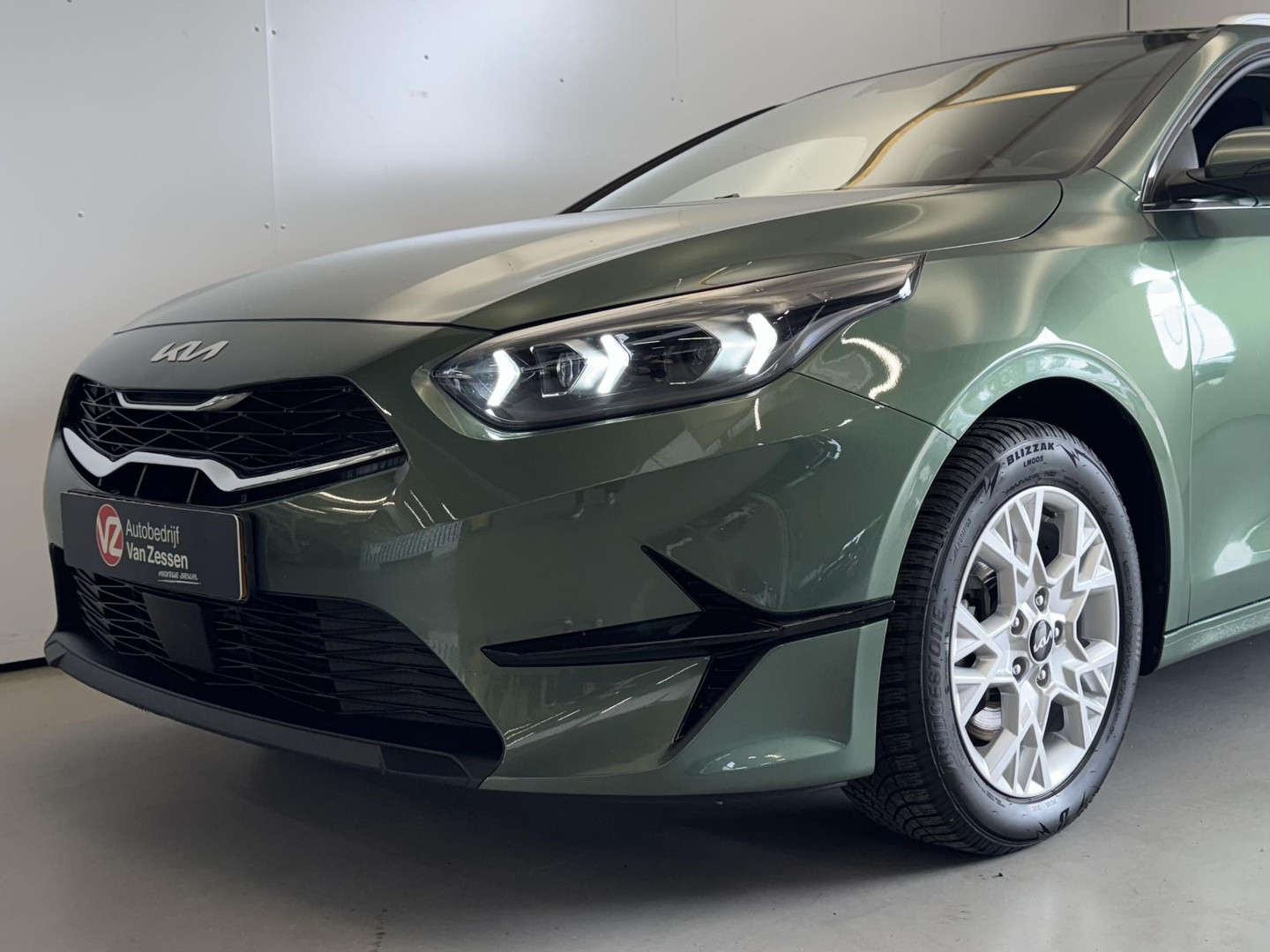 Kia