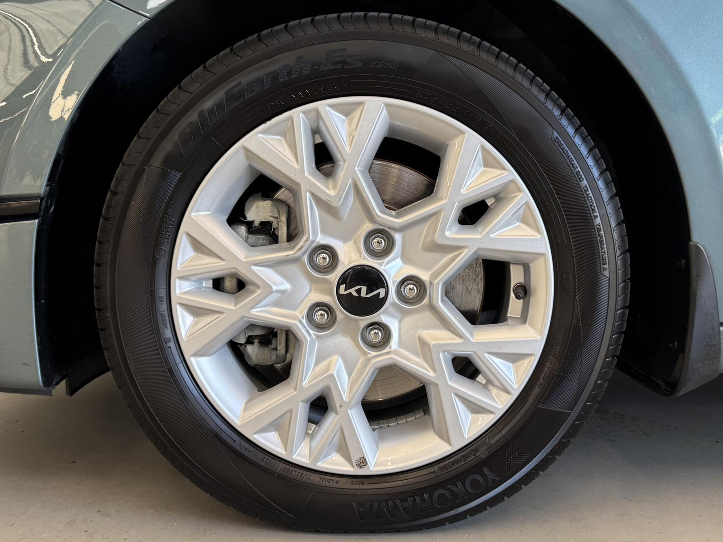 Kia