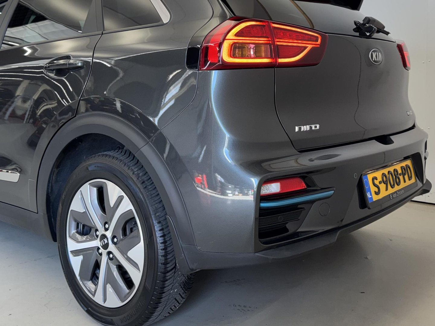 Kia