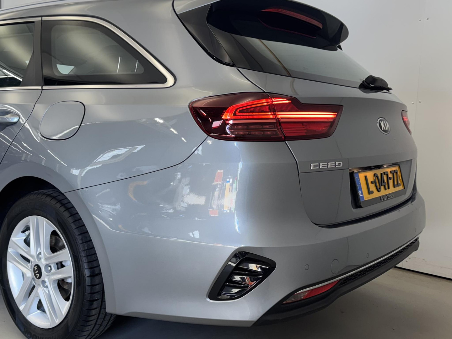 Kia
