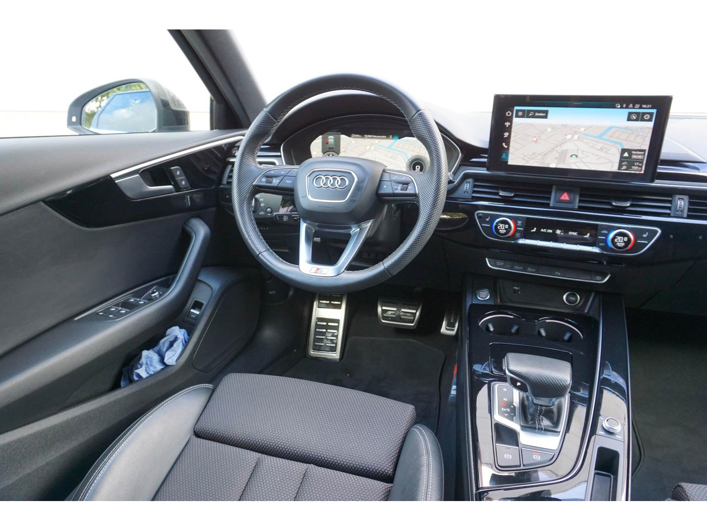 Audi