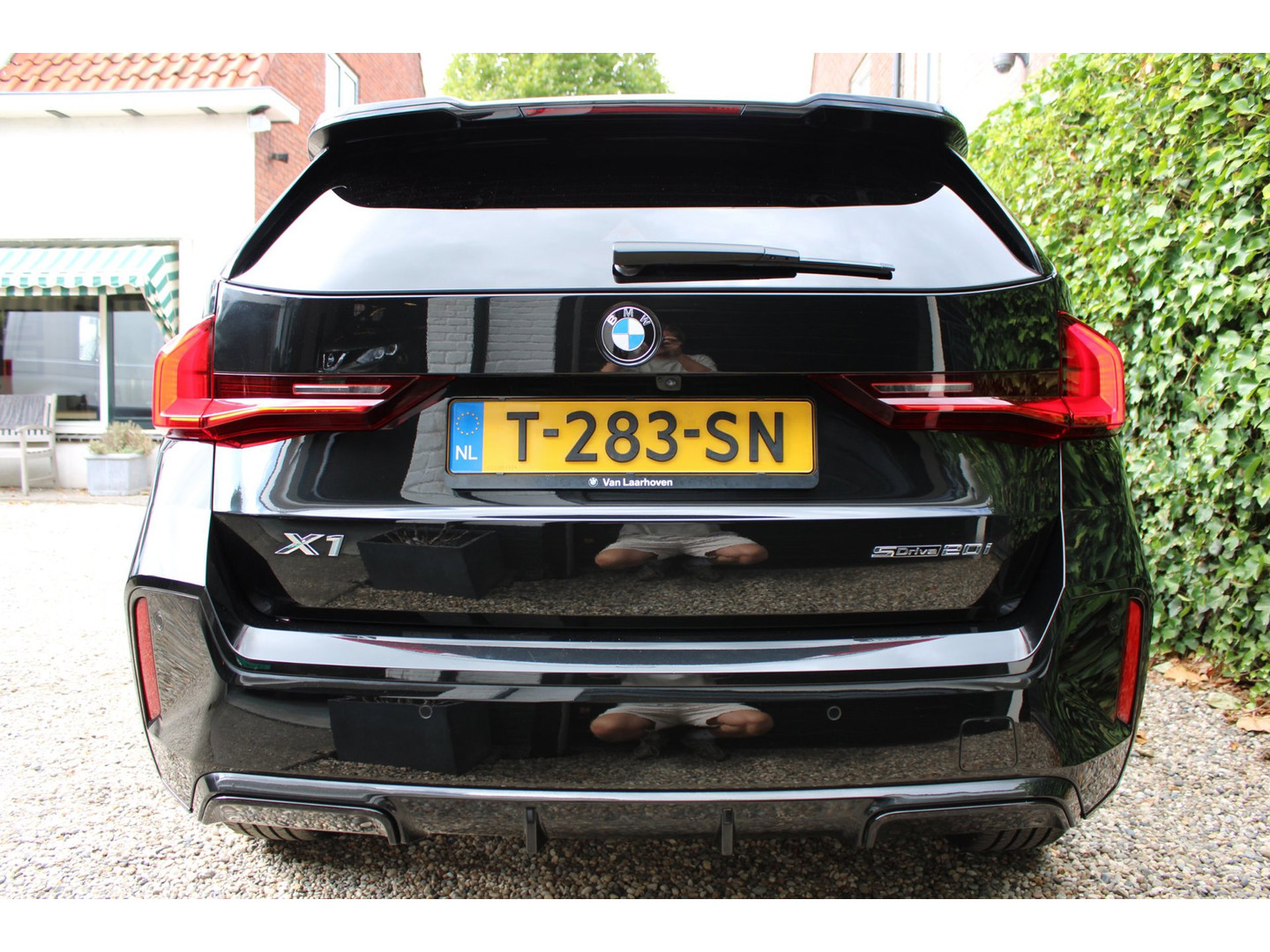 BMW