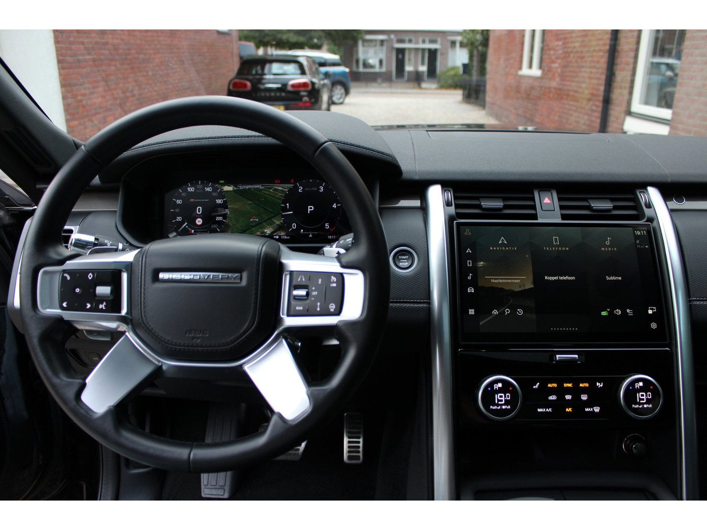 Land Rover
