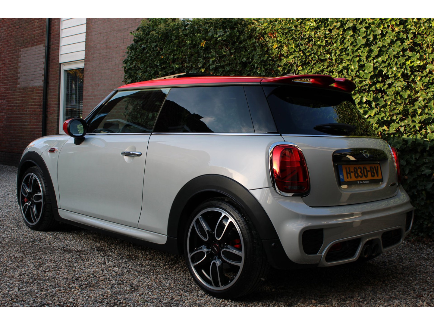 MINI