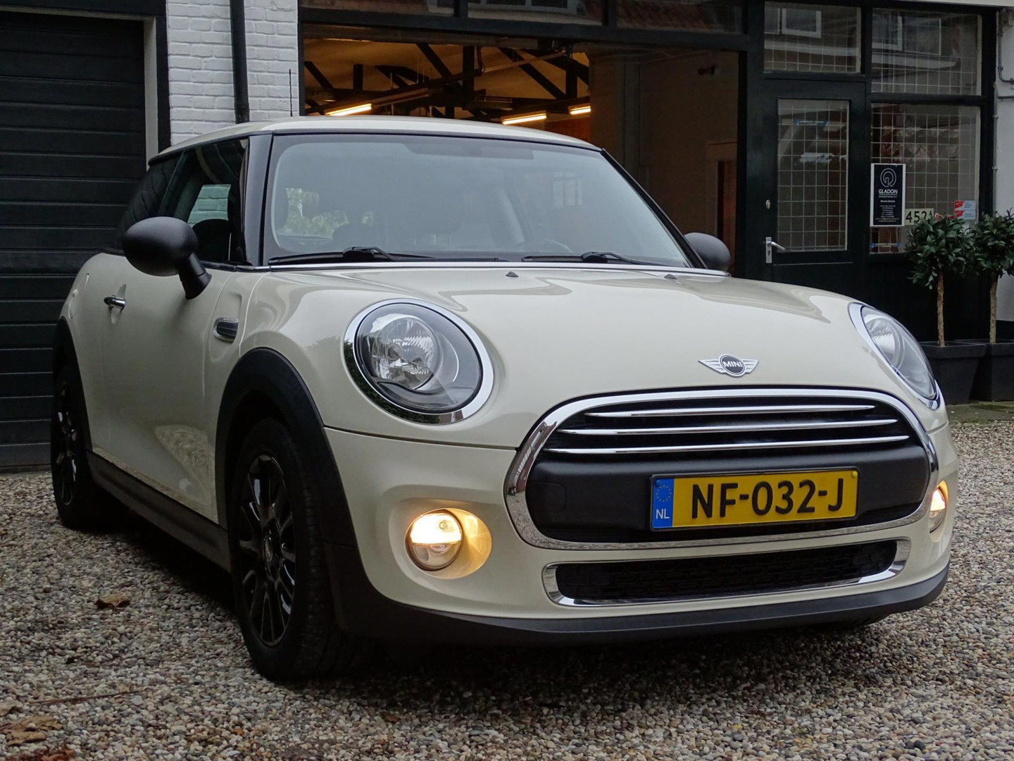 MINI