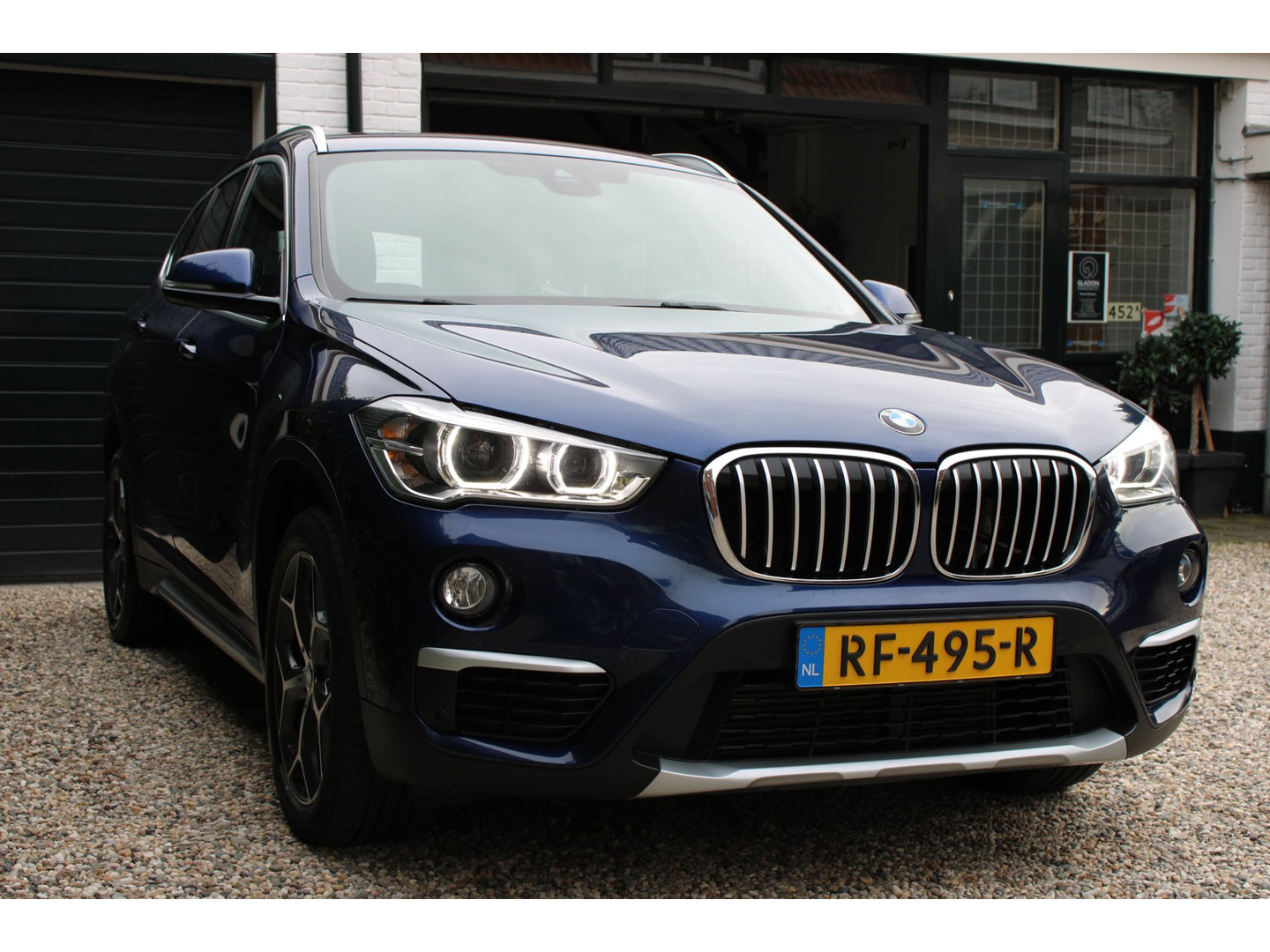 BMW
