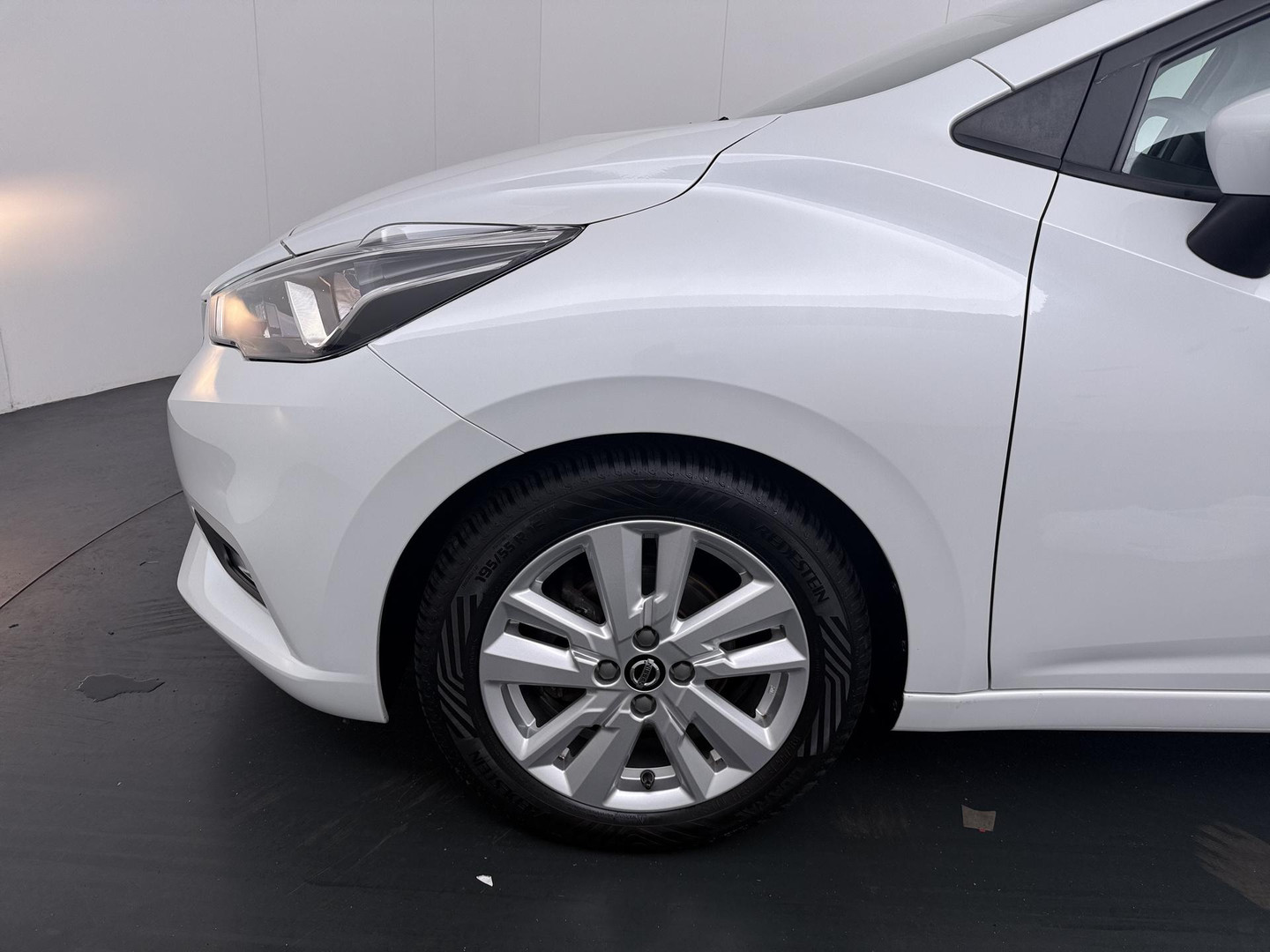 Nissan Nissan