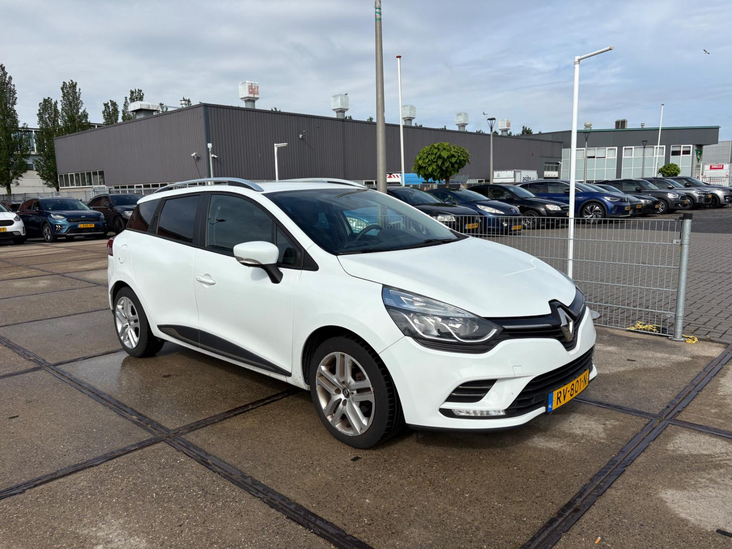 Renault Renault