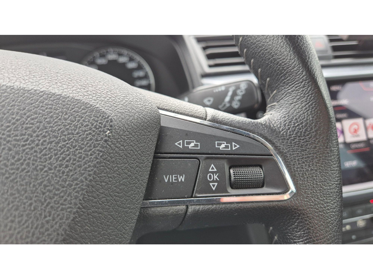 SEAT SEAT