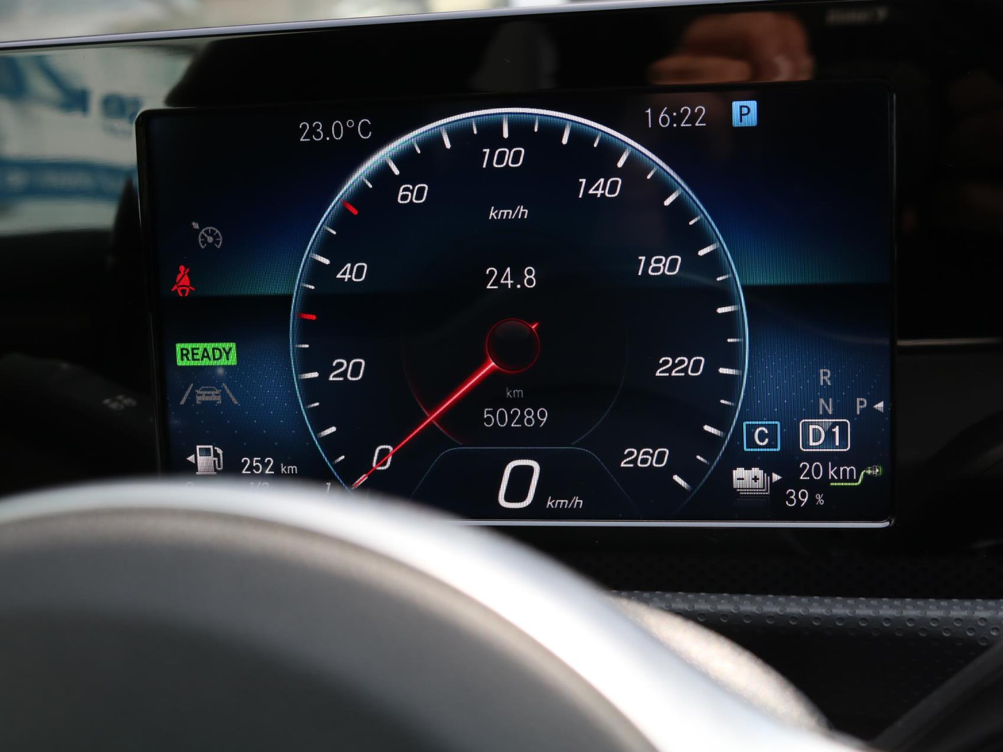 Mercedes-Benz Mercedes-Benz