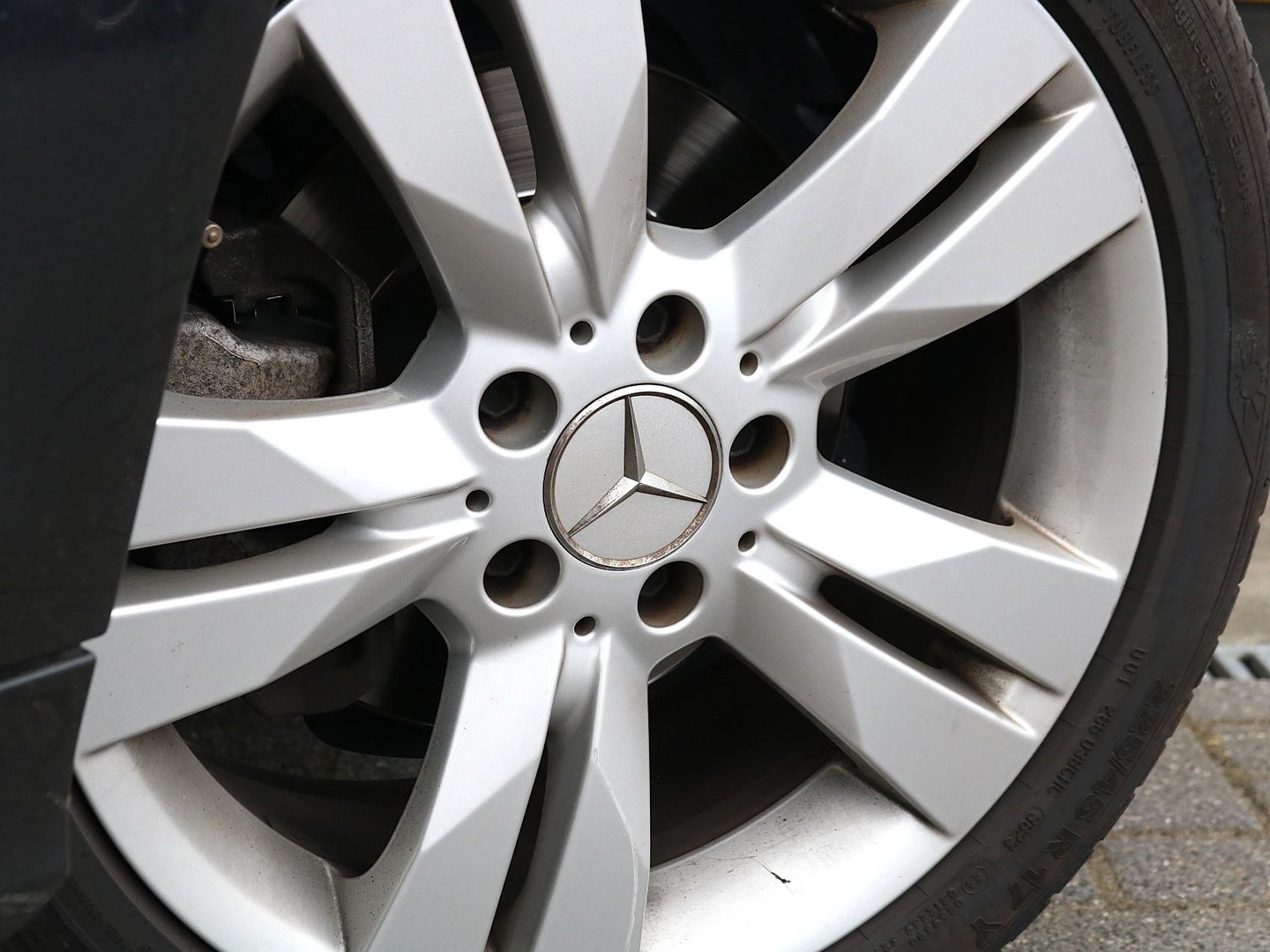 Mercedes-Benz