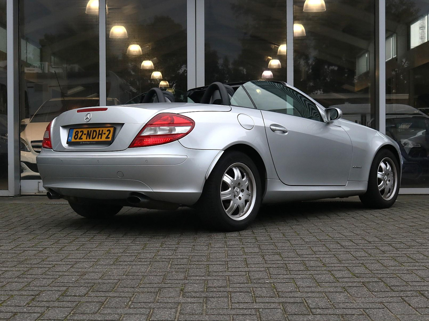 Mercedes-Benz Mercedes-Benz