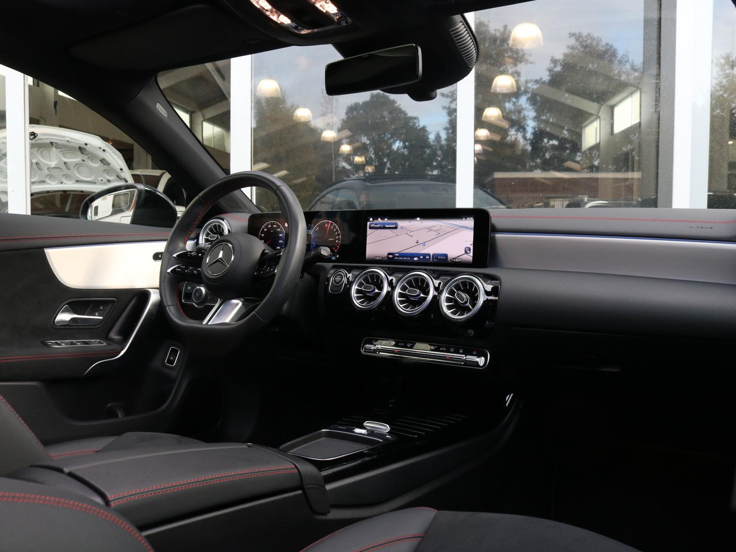 Mercedes-Benz Mercedes-Benz