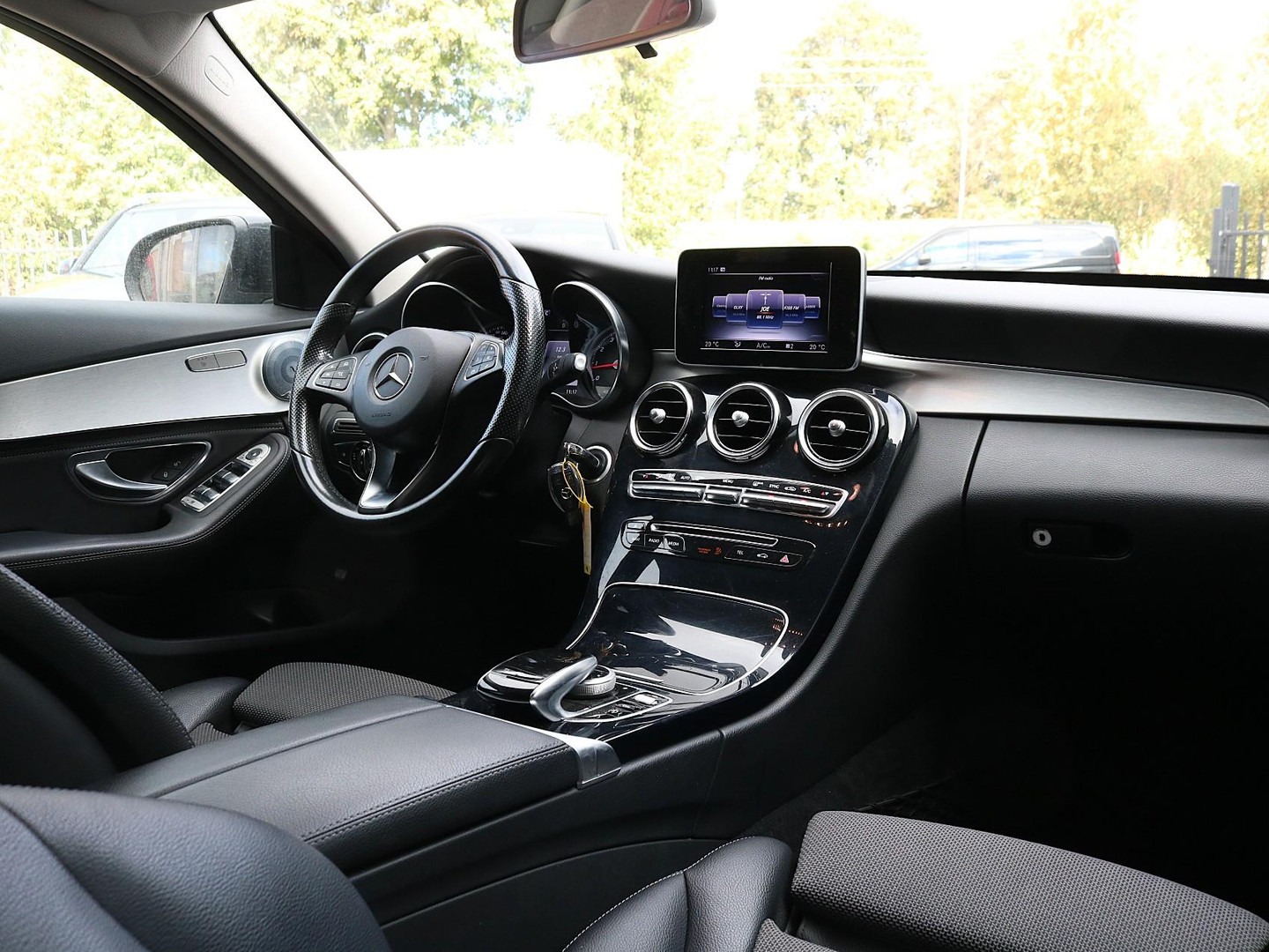 Mercedes-Benz