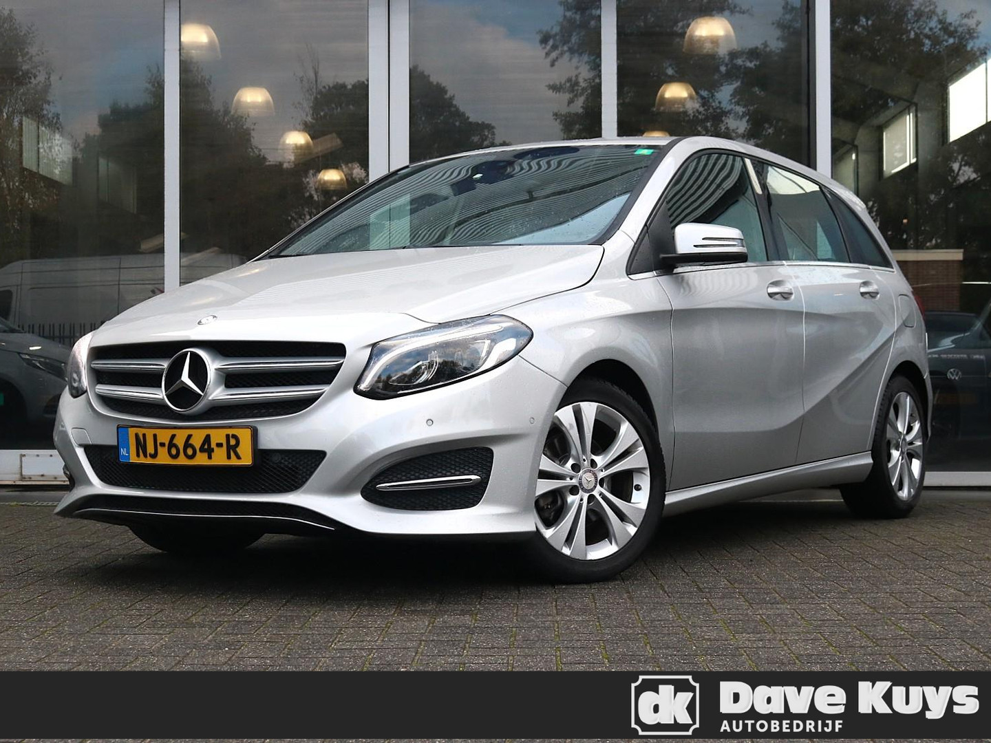 Mercedes-Benz Mercedes-Benz