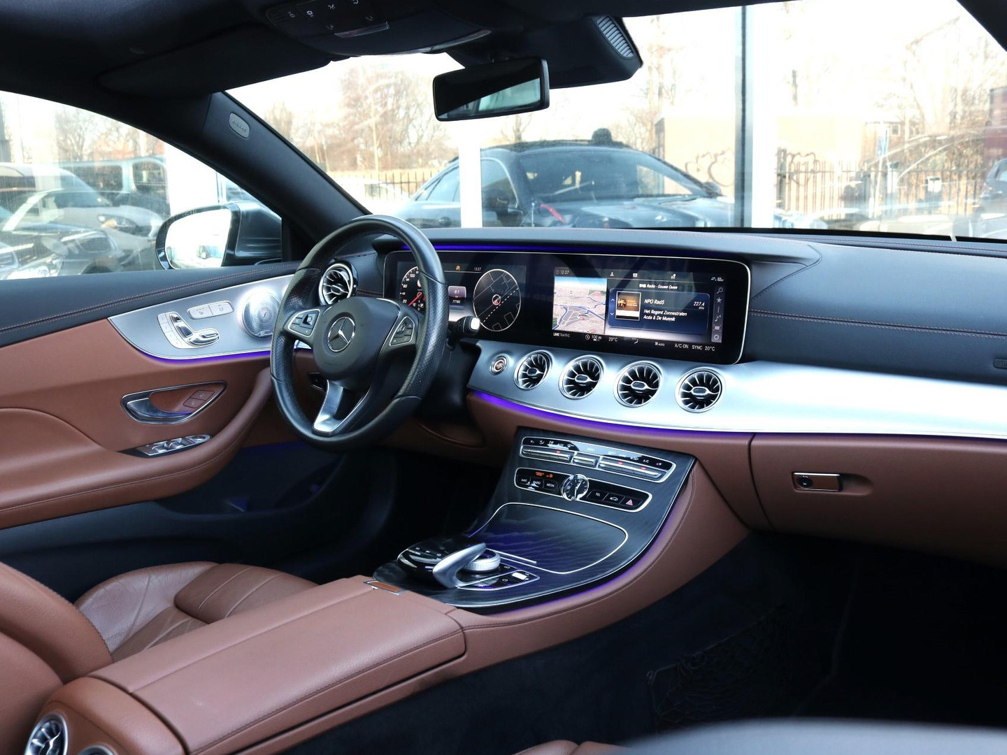 Mercedes-Benz Mercedes-Benz