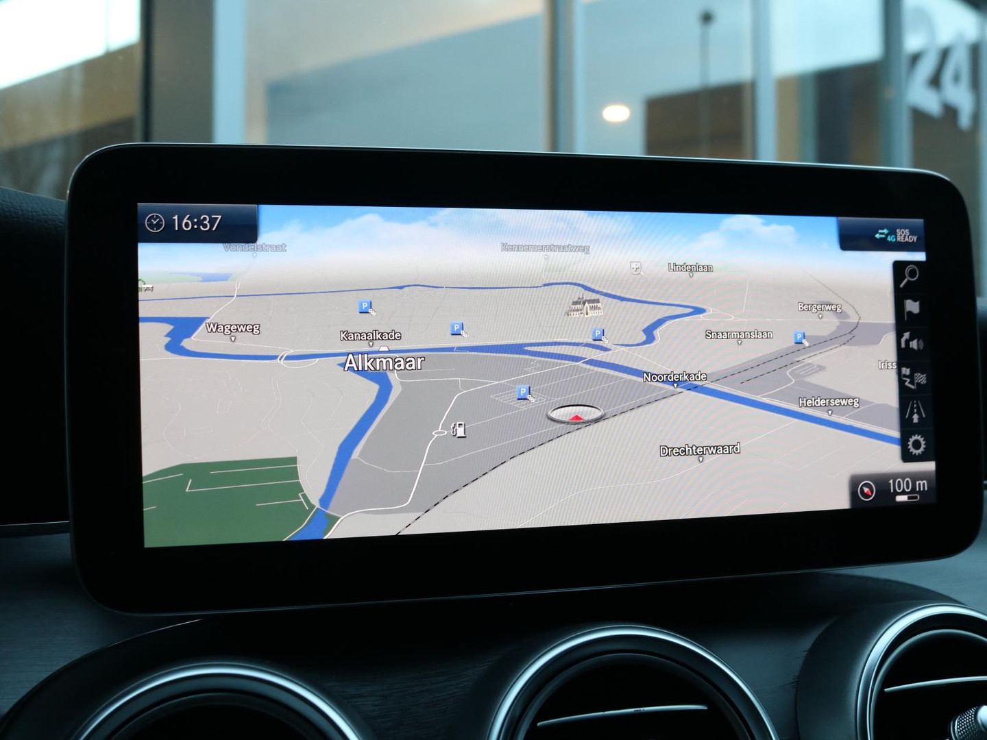 Mercedes-Benz Mercedes-Benz