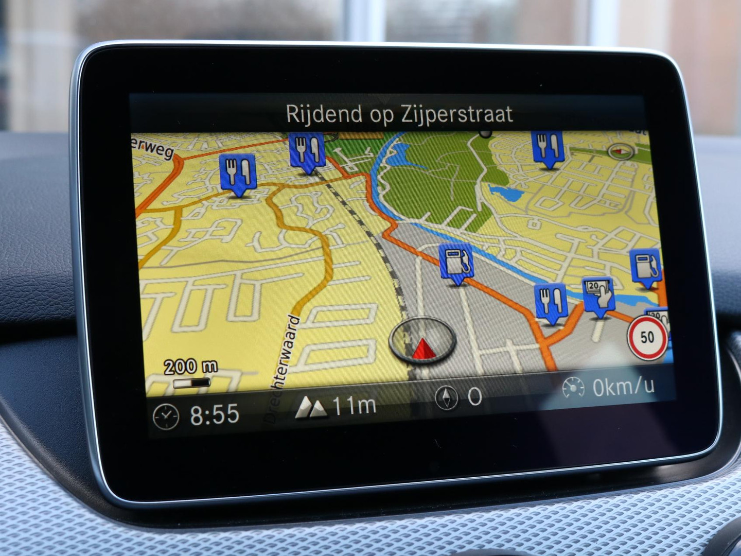 Mercedes-Benz Mercedes-Benz