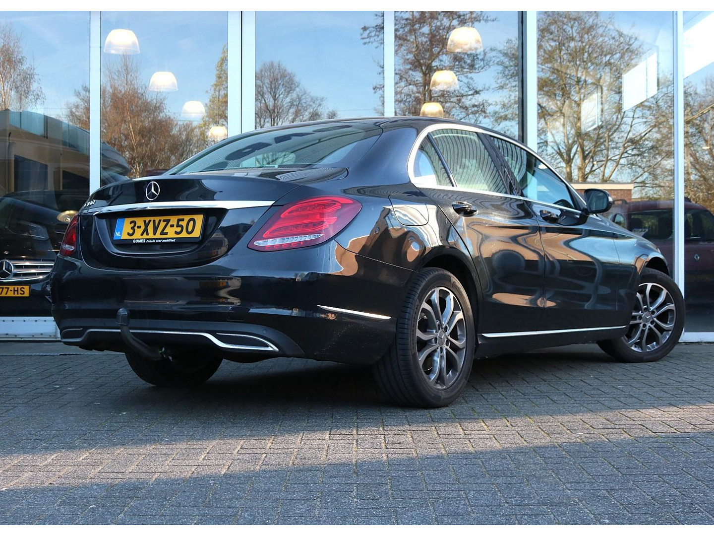 Mercedes-Benz Mercedes-Benz