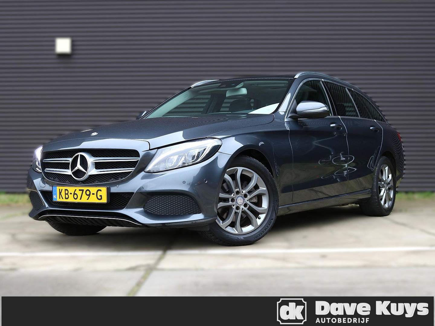 Mercedes-Benz Mercedes-Benz