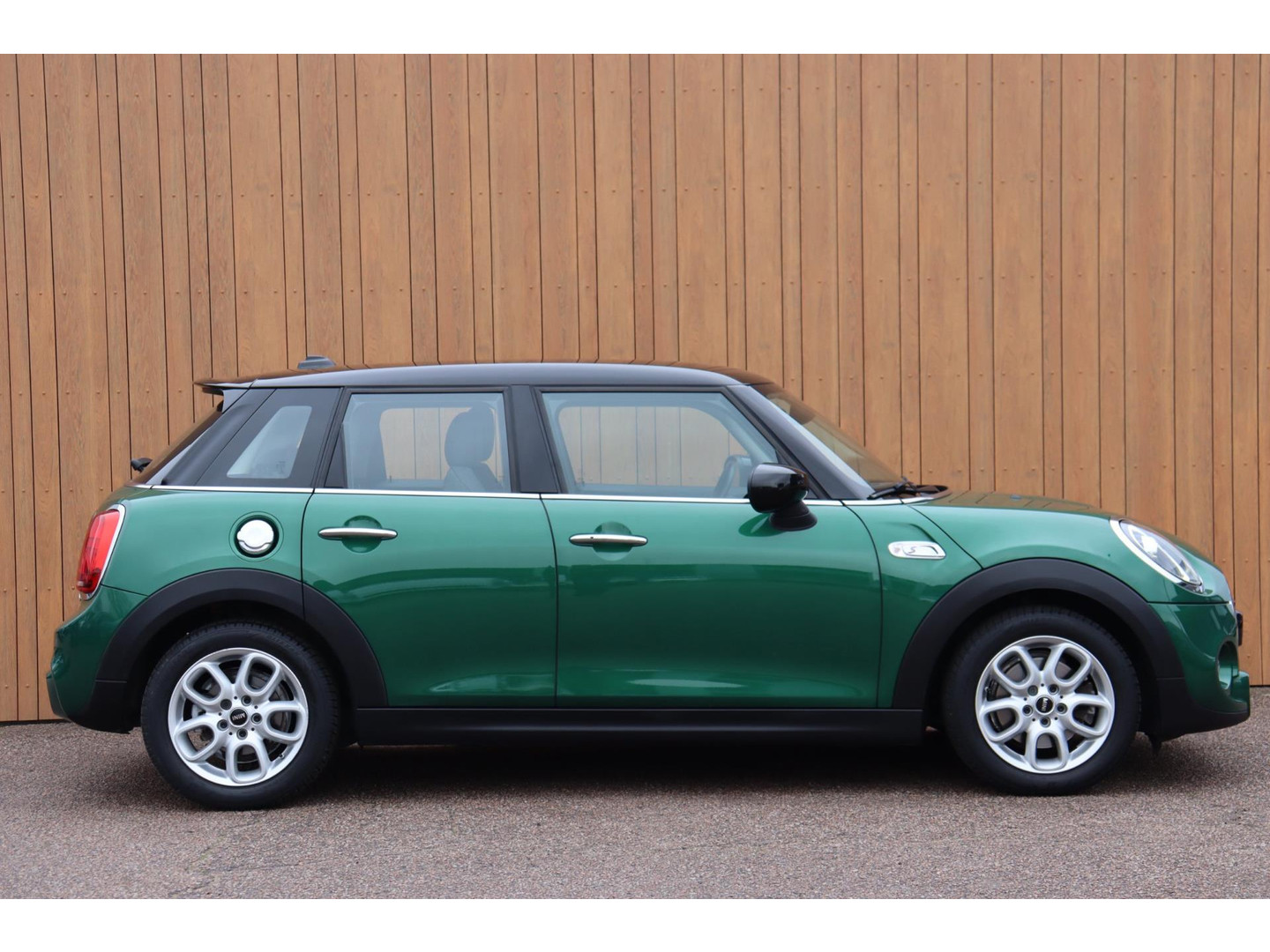 MINI