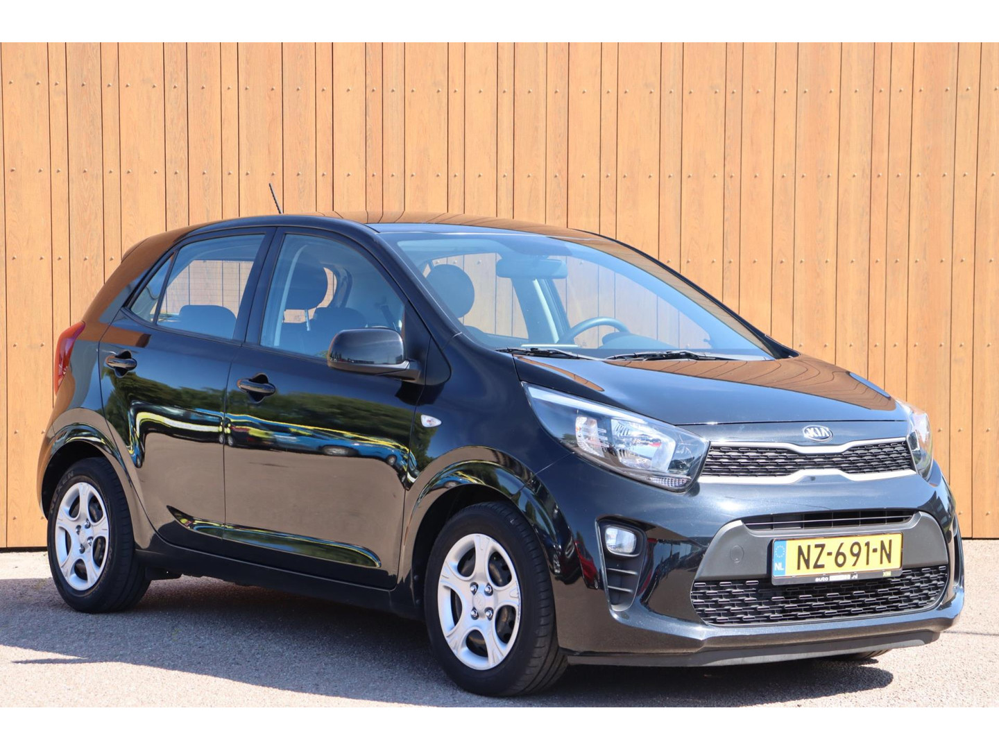Kia