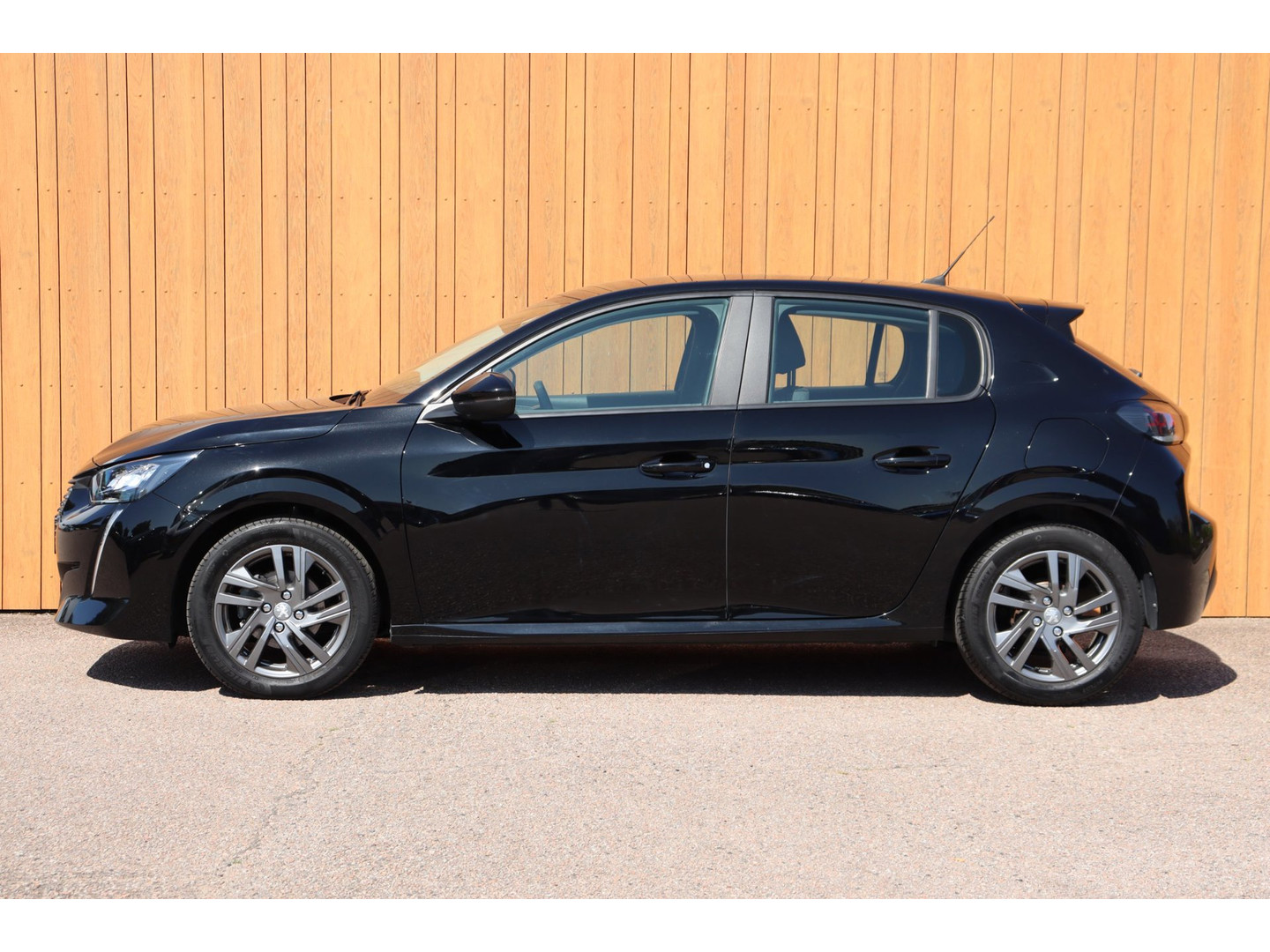 Peugeot