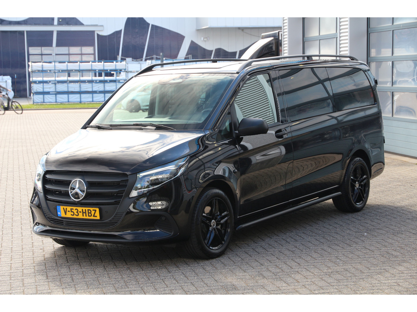 Mercedes-Benz Mercedes-Benz