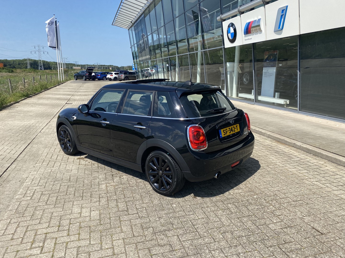 MINI