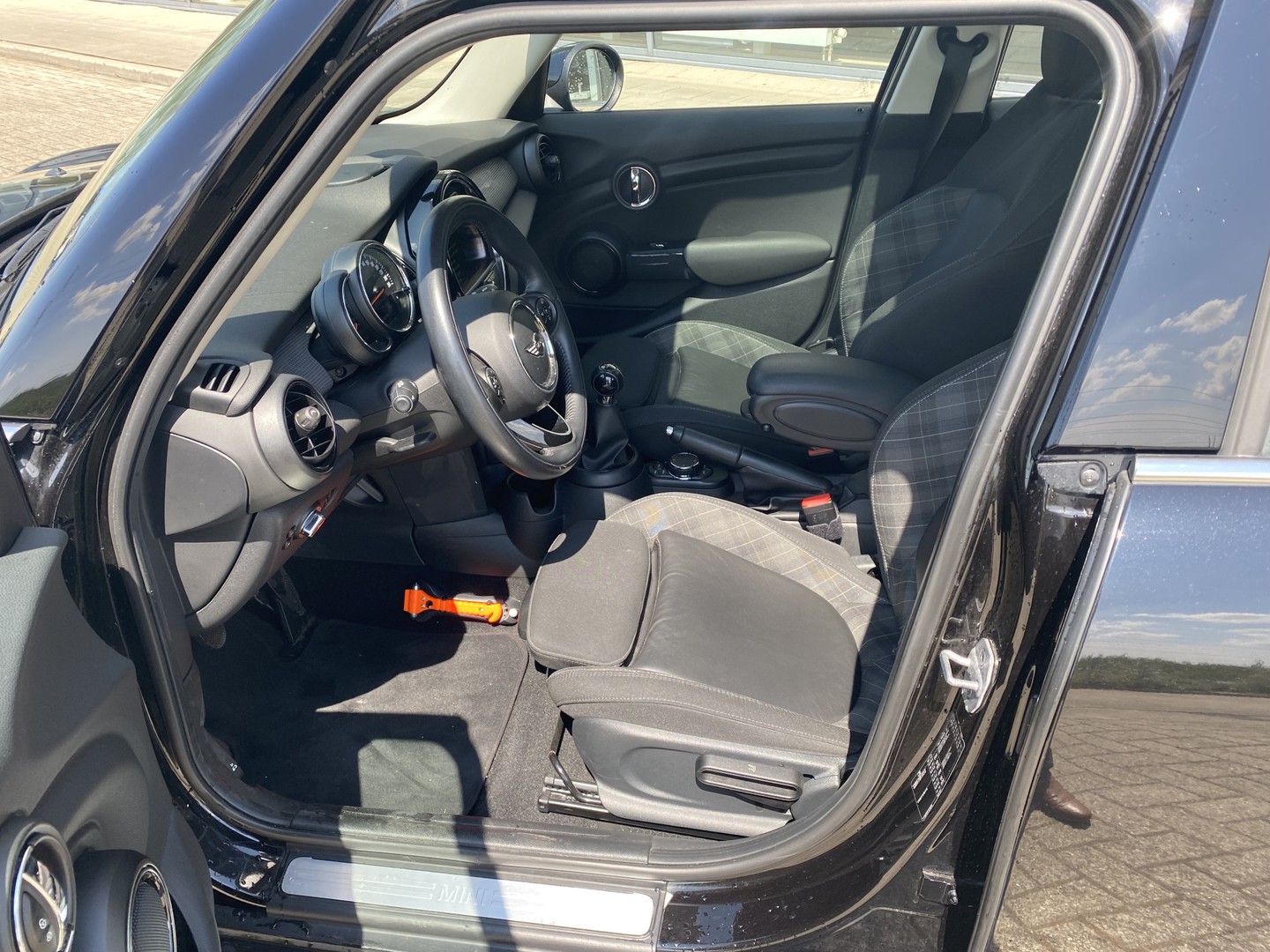 MINI