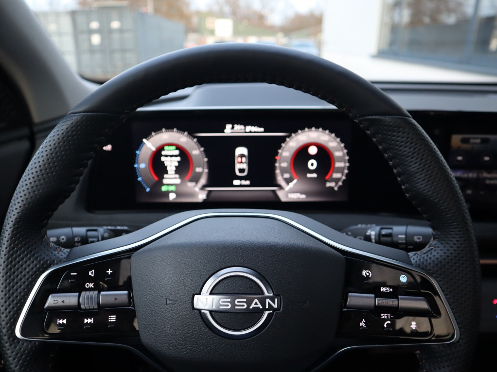 Nissan Nissan