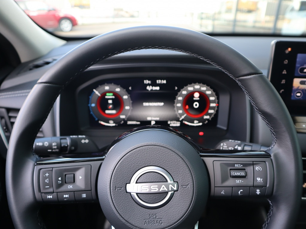 Nissan Nissan