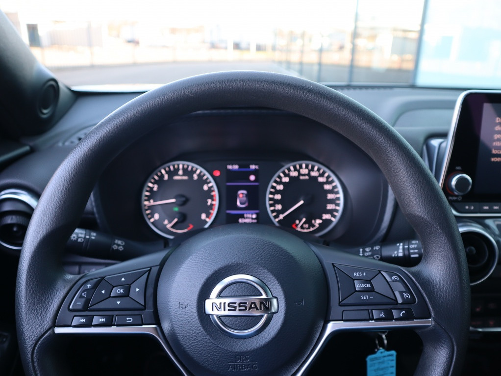 Nissan Nissan