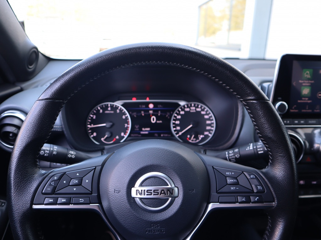 Nissan Nissan